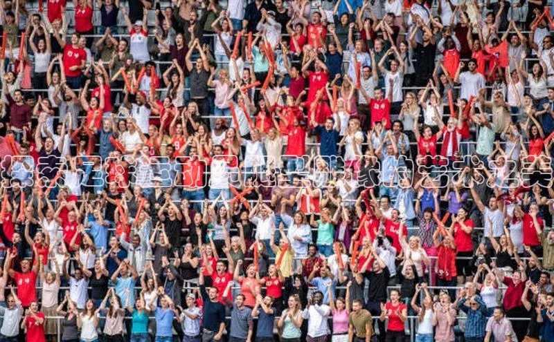 头号玩家唯一官网入口百度手机输入法探索足球运动员腿型雕像的艺术之美